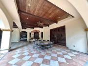 CLASSY 2 STOREY, 5 BEDROOM HOUSE WITH PARKING FOR RENT...