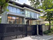 Classy Brand New Modern Tropical House and Lot For Sale...