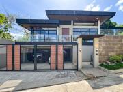 Classy Modern Contemporary House and Lot For Sale in...