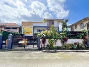 Classy Modern Tropical House and Lot For Sale in...