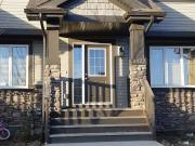 Clean bright spectacular looking Townhouse October 1st...