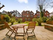 Clean studio near Hampstead Heath and ESCP
