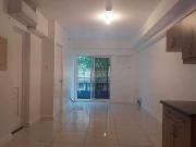 Clean Title RFO Unfurnished 2BR with Balcony FOR SALE at...
