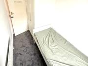 Cleveland Gardens, London, NW2 1EA, United Kingdom | 1...