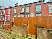 Clifton Avenue, Leeds LS9, 2 bed terraced house to rent,...