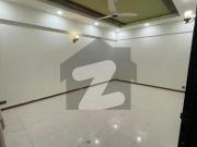 Flat for rent clifton block 8