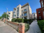 Clifton Hill, Brighton BN1, 2 bed flat to rent, £1,850... Clifton Hill, Brighton BN1, 2 bed flat to rent, £1,850...