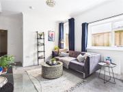 Clifton Hill, Bristol BS8, 1 bed flat to rent, £1,500...