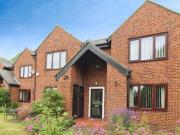 Clifton Place, Pudsey LS28, 2 bed flat to rent, £850 pcm...