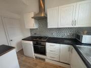 Clifton Terrace, Harehills, Leeds, LS9 2 bed terraced...