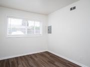 Clinton Court 1 Bedroom Apartment for Rent at 2725 Se...