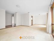 CLOSE TO THE BEACH | THREE BEDROOMS | GREAT LOCATION