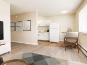 Cloverdale Apartments Convenient City Living 2 Bedroom...