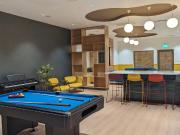 Club Ensuite A Has an Apartment