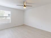 Club Marina Apartments 1 Bed 1 Bath E