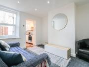 Clyde Road, Croydon CR0, 1 bed flat to rent, £1,400 pcm...