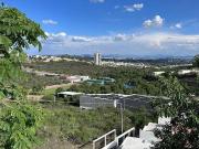 CM.En venta Terreno dentro de privada en Real de...