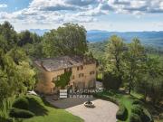 Co Exclusivité – Bastide en pierre avec 7 chambres