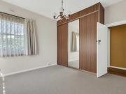 Coastal Comfort Just Moments from the Esplanade