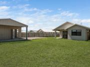 Coastal Comfort Less Than 1km from Balgal Beach