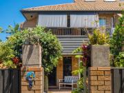 Coastal Convenience Walk to the River, Beach & Esplanade