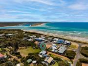 Coastal cottage retreat Hear the ocean, live the lifestyle