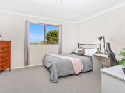 Coastal Family Living with Bonus Granny Flat/Teen Retreat