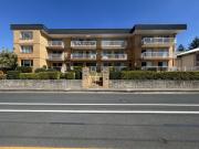 Coastal Living at Its Best – 2 Bedroom Unit in Mermaid...