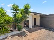 Coastal Living Made Easy with Space, Privacy & Outdoor...