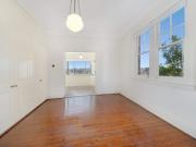 Coastal Living, Moments To Coogee Beach