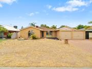 Coastal living with side access and workshop