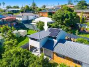 Coastal Townhouse in Private Setting Just a tick over...