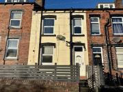 Cobden Avenue, Lower Wortley, Leeds LS12, 2 bed terraced...