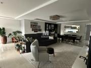 Coberetura mobiliada e equipada