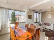 Cobertura 03 Dormitórios, 01 Suíte, no bairro Petrópolis!