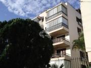 Cobertura 2 quartos com dependência, 2 garagens e...