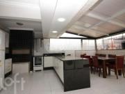 Cobertura, 4 dormitórios, 153.68 m², em Centro