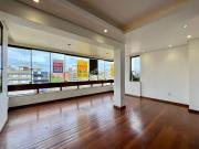 Cobertura 4 dormitórios, suíte, 3 vagas no Jardim Lindóia