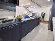 Cobertura a venda na Granja Viana condomínio Queluz Vita