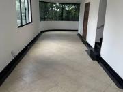 Cobertura com 04 quartos e 03 vagas a venda no bairro...