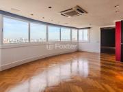 Cobertura com 2 dormitórios em Porto Alegre