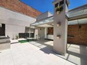 Cobertura com 345 m², 4 quartos sendo 3 suítes à venda...