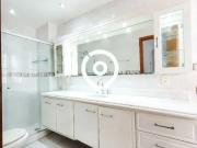 Cobertura com 3 dormitÃ³rios para alugar, 244 mÂ² por R$...