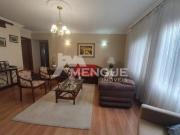 Cobertura com 3 dormitórios, sendo 2 suítes, e 2 vagas...