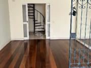 Cobertura com 3 quartos, 1 vaga e 228m² para alugar por...