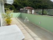 Cobertura com 3 Quartos e 2 banheiros à Venda, 232 m²...
