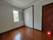 Cobertura com 4 dormitórios à venda, 260 m² por R$...
