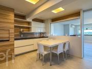 Cobertura com 4 dormitórios em Porto Alegre