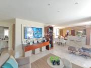 Cobertura com 4 Quartos e 3 banheiros à Venda, 230 m²...