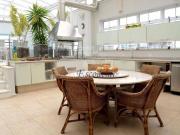 Cobertura com 4 Suítes, 700 m² venda por R$ 32.000.000...